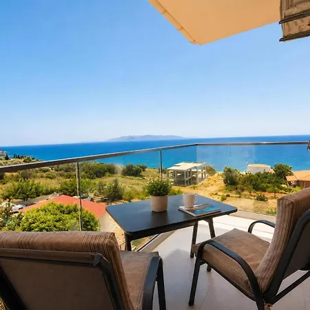 Aristomenis Aparthotel