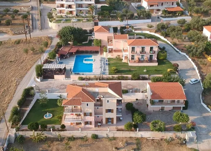 Aparthotel Aristomenis Studios Vlachata