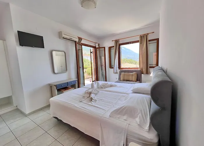 Aristomenis Studios Vlachata