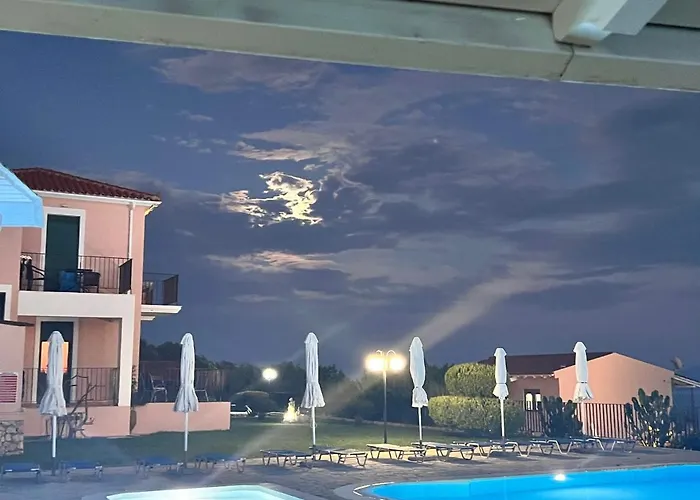 Aristomenis Lejlighedshotel Vlachata