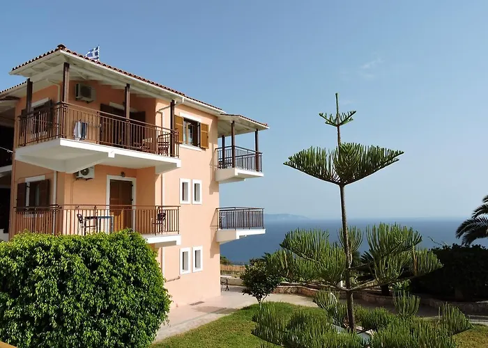 Aristomenis Lejlighedshotel 4*